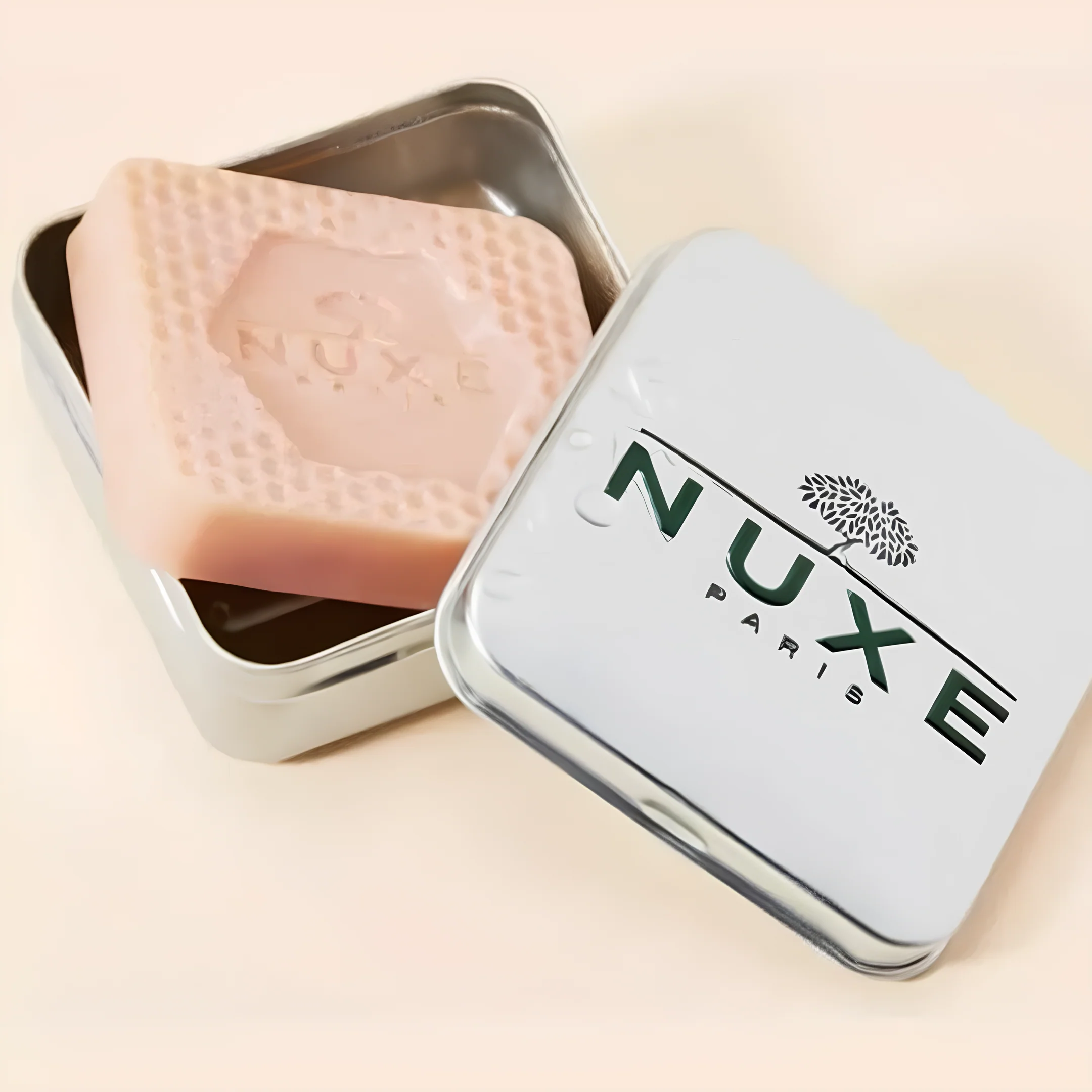 NUXE Rêve de Miel Shampooing Solide Douceur 65 gr = Boite en métal OFF - Image 2